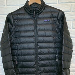 Black Patagonia down sweater